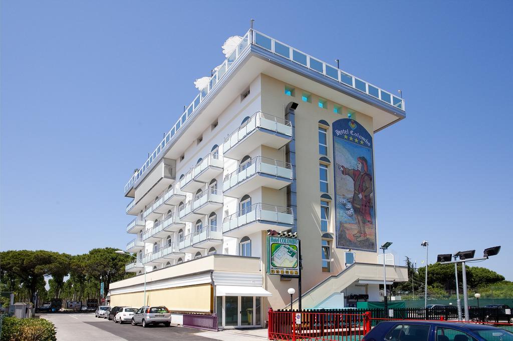 Hotel Colombo ลิโดดิเยโซโล ภายนอก รูปภาพ